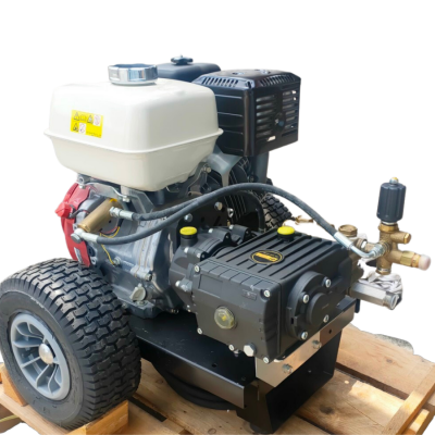 Máy rửa áp lực cao nước lạnh 200 Bar, 13 HP (Động cơ xăng, Kèm phụ kiện).Model BENZ-C.IDAF40359